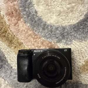 Sony Alpha A6000 24.3MP Mirrorless Camera with 16-50MM Lens